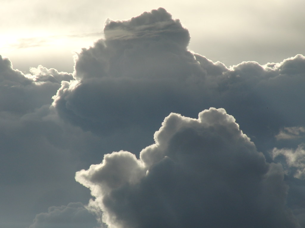 Isaias expected to bring rain and gusty wind to Tennessee this weekend